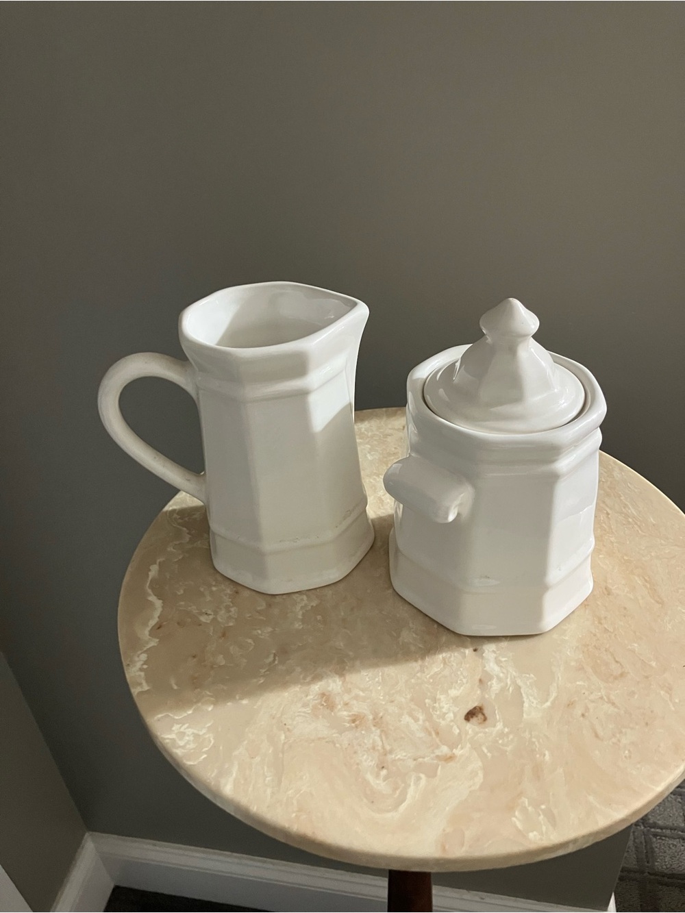Pfaltzgraff White Ceramic Pitcher and Lidded Creamer Set
